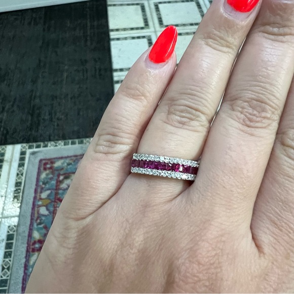 14k White Gold Diamond & Ruby Band Ring - Picture 4 of 8